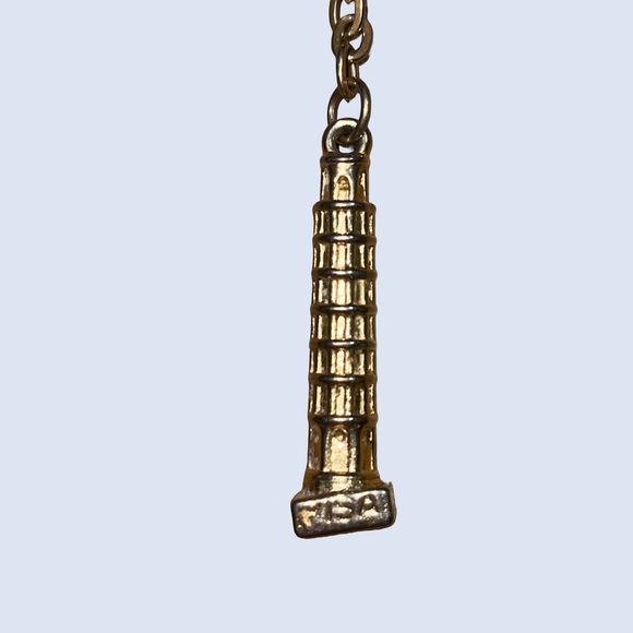 Gold Color Souvenir Leaning Tower of Pisa Keychain - Picture 3 of 7